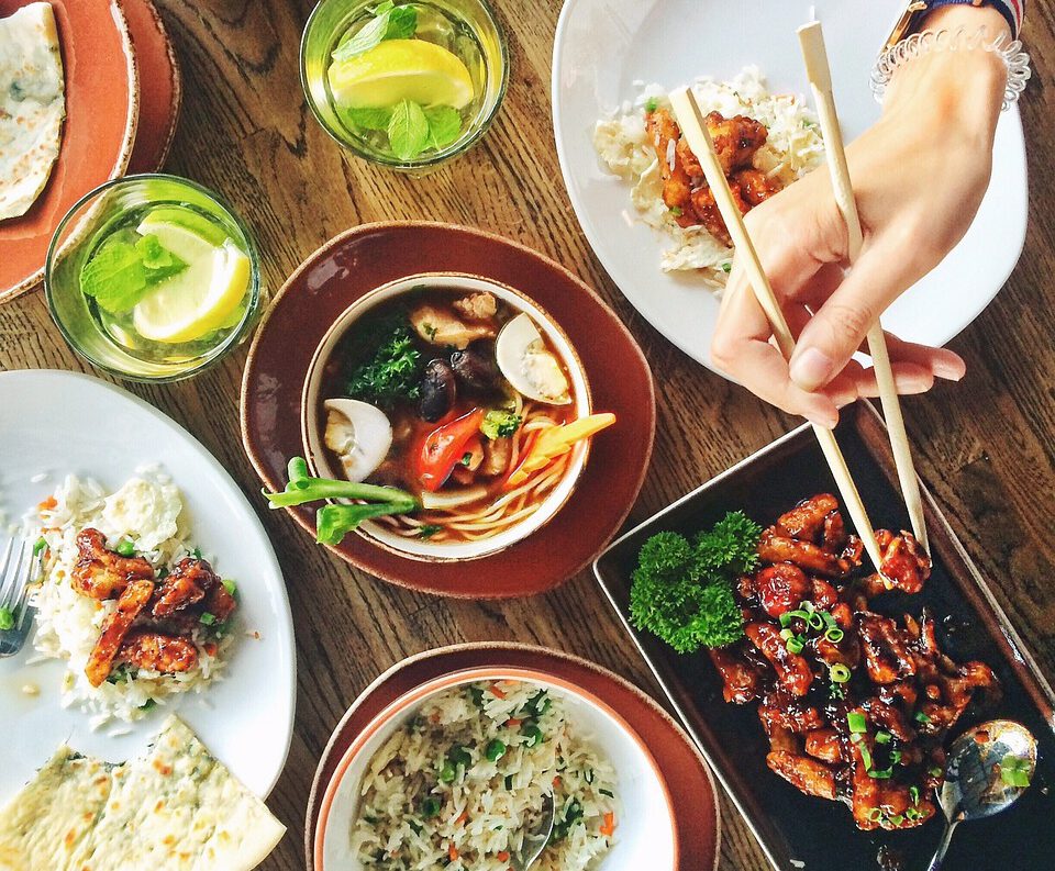 food, dishes, restaurant-1050813.jpg